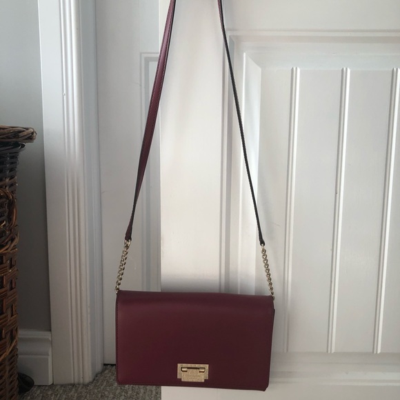 •Kate Spade • Burgandy-Wine coloured crossbody • - Picture 2 of 13